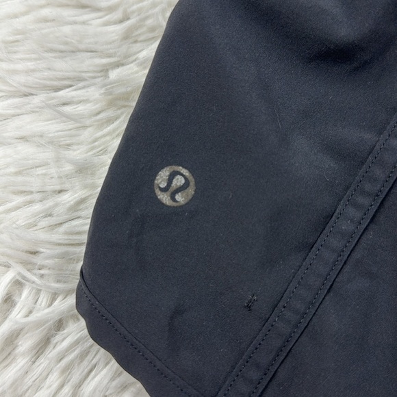 Lululemon Tracker Short V *4" Black - Picture 6 of 6